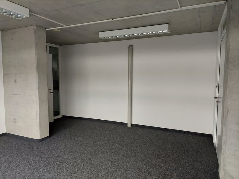 2 Gewerbe-/Büroräume 27 + 18m2 separat oder im Coworking mietbar (2)