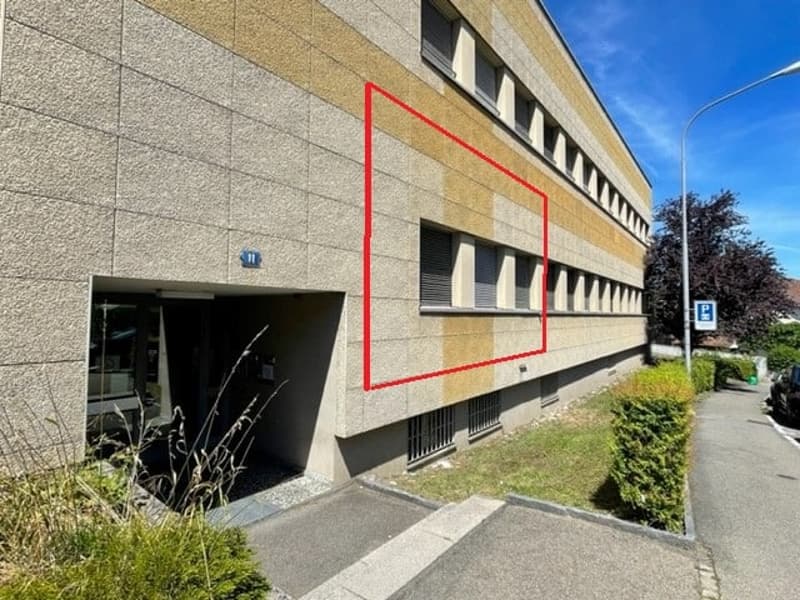 Flexibel nutzbare Räume in Zürich-Seebach per sofort verfügbar (1)
