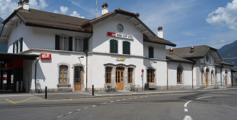 Surface au centre de la gare de Martigny à louer (1)