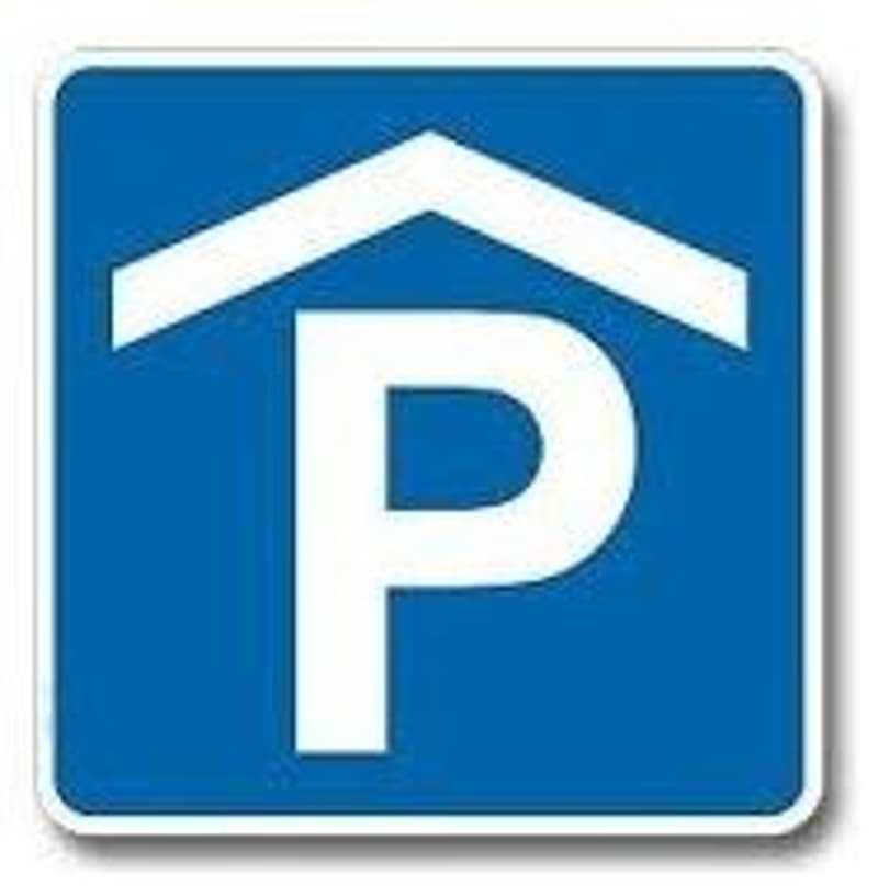 Parkieren am Kürberghang (1)