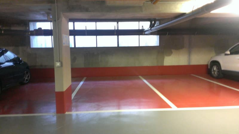 Place de parking en sous-sol dans une résidence de standing sécurisé (2)