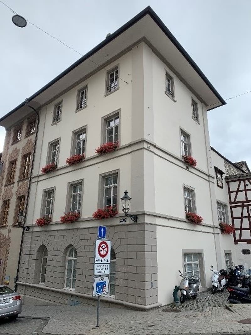 Abgabe im Baurecht / historische Gewerbe- und Wohnliegenschaft in der Altstadt (1)