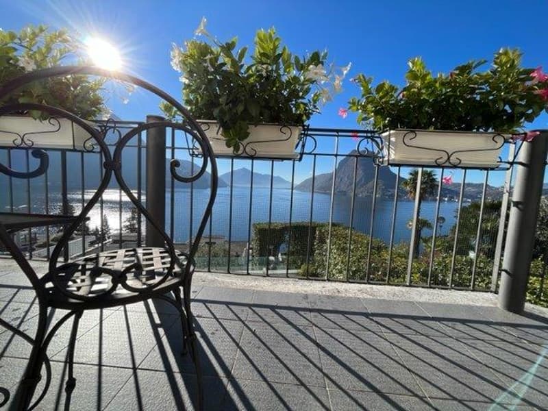 Lugano Castagnola : proprietà di charme con imprendibile vista lago e giardino (2)