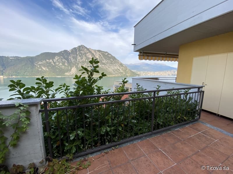 Campione d'Italia, lussuoso appartamento con terrazza vista lago (6)