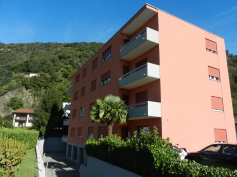 Affittiamo appartamento di 2.5 locali a Monte Carasso (1)