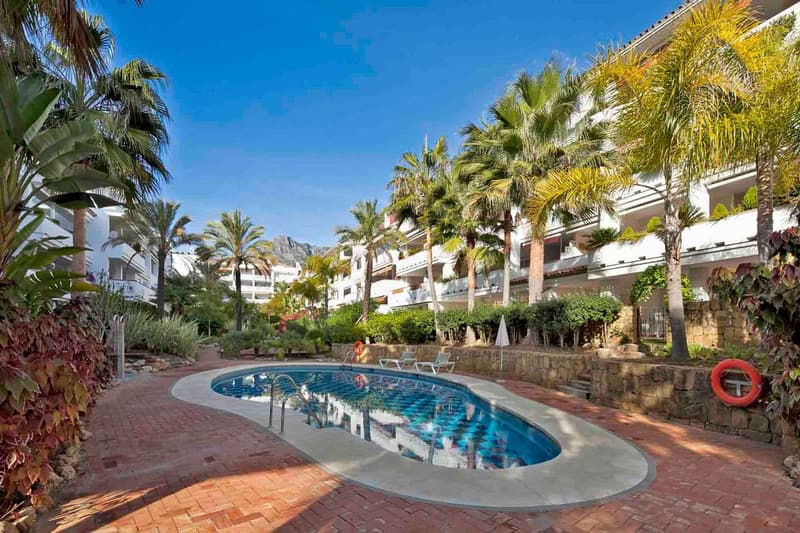 Elegante appartamento al Golden Mile di Marbella (2)