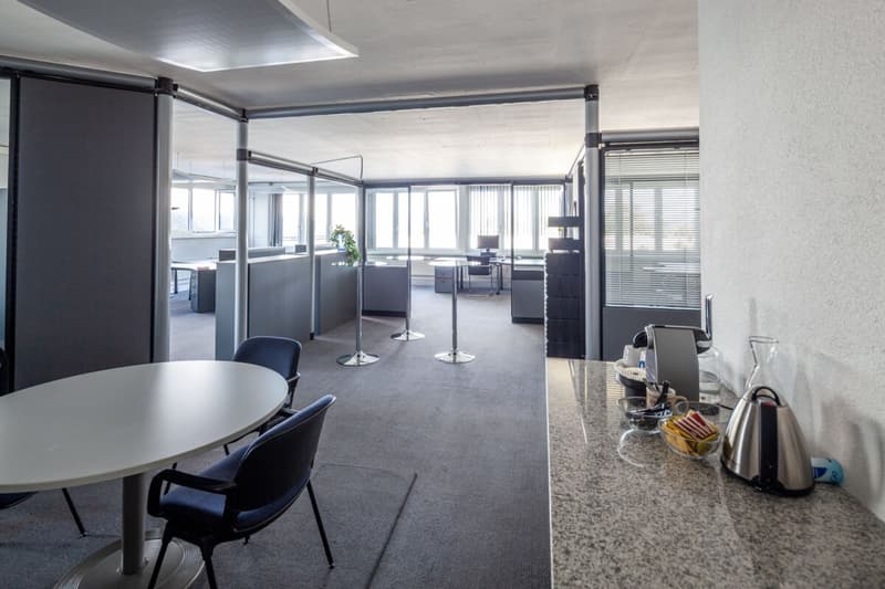 moderne repräsentative Büroräume CHF 120/m2 (1)