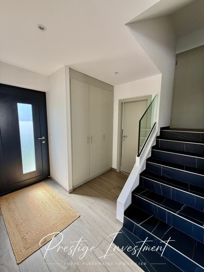 VILLA FAMILIALE FONCTIONELLE DE 6.5 PCS, GRIMISUAT (17)