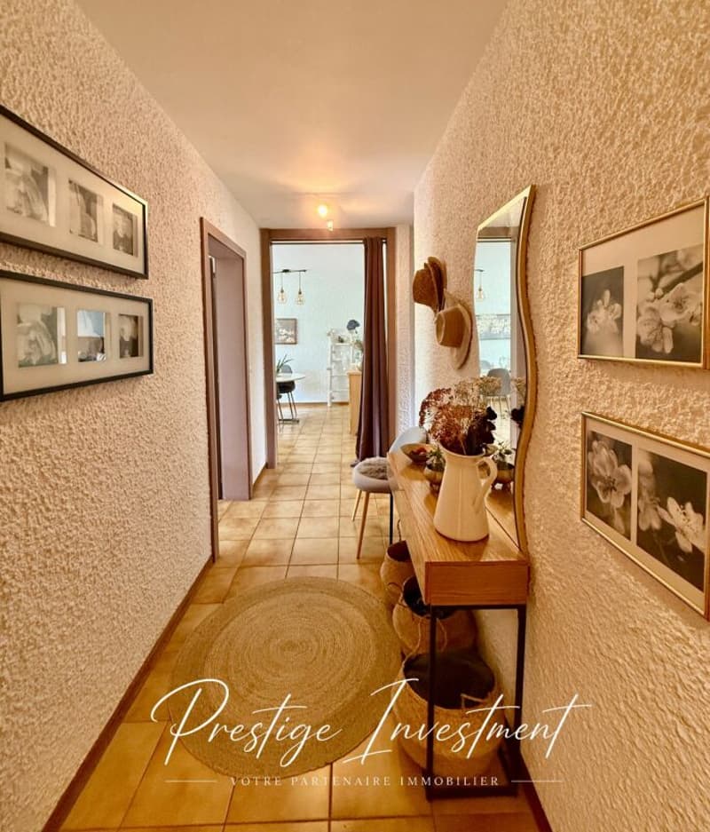 APPARTEMENT LUMINEUX DE 5 PCS, 119 M2, SION (11)