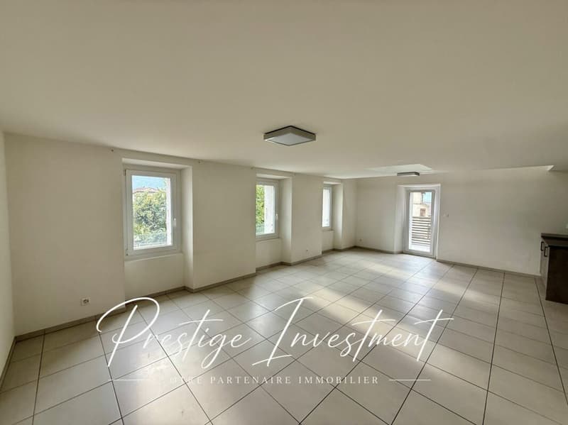 ATTIQUE - DUPLEX DE 4.5 PCES & 188 M2 - LEYTRON (3)