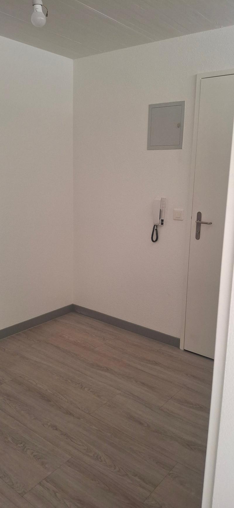 Appartement lumineux de 3 pièces avec balcon à Porrentruy (6)