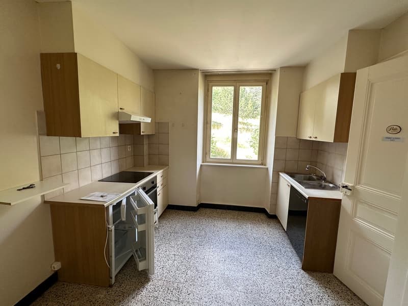 A louer: appartement 4 pièces - Grand-Rue 104, Tramelan (3ème étage) (2)