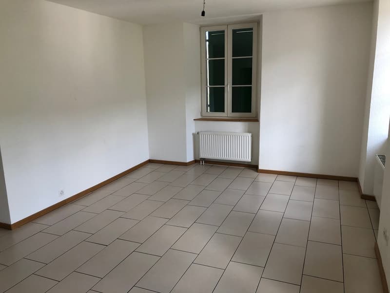 A louer: appartement 4.5 pièces - Ferdinand-Gonseth 5, Sonvilier (3)