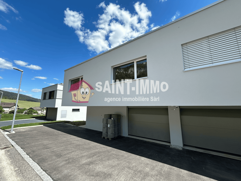 Villa mitoyenne Minergie de 5.5 pièces (158 m2) avec grande terrasse, jardin et garage à Cortébert (16)