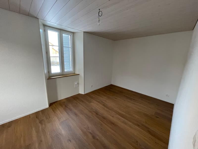 A louer - appartement de 2.5 pièces avec cuisine agencée - Grand-Rue 42, Courtelary (4)