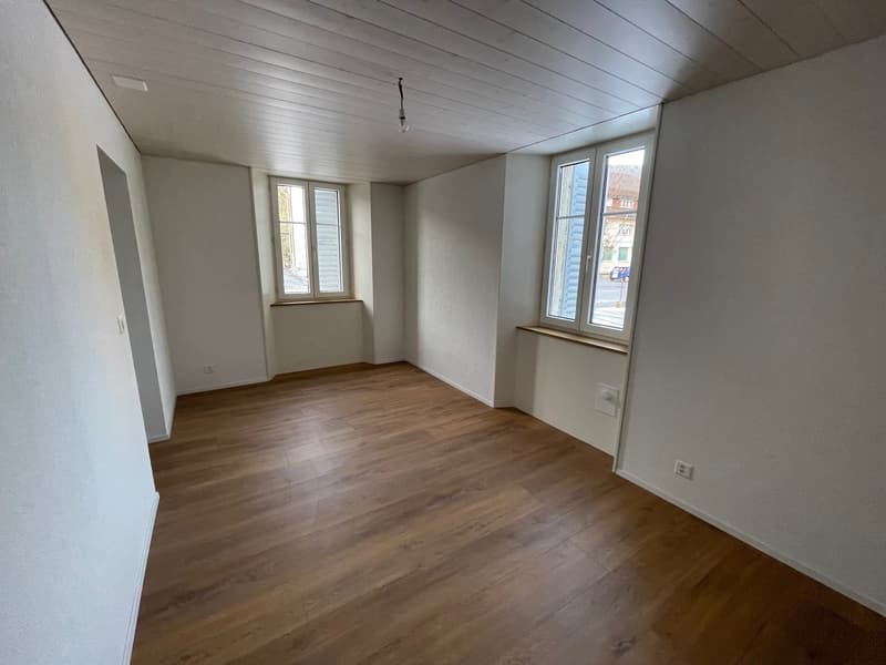 A louer - appartement de 2.5 pièces avec cuisine agencée - Grand-Rue 42, Courtelary (2)