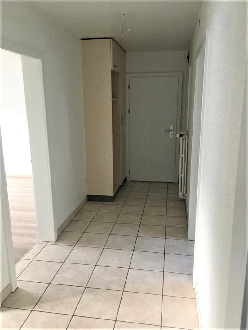 A louer: appartement 3 pièces avec balcon - Paul-Charmillot 80, St-Imier (5)