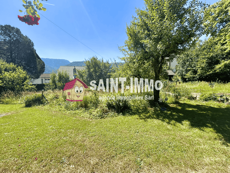 Charmant chalet avec dépendance, garage et jardin arboré sans vis-à-vis (17)