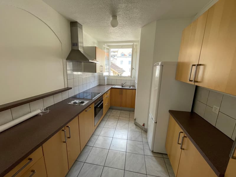 A louer: appartement 3 pièces - Rue du Midi 34, St-Imier (2ème étage) (1)
