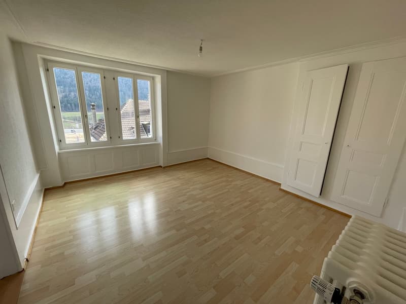 A louer: appartement 3 pièces - Rue du Midi 34, St-Imier (2ème étage) (2)