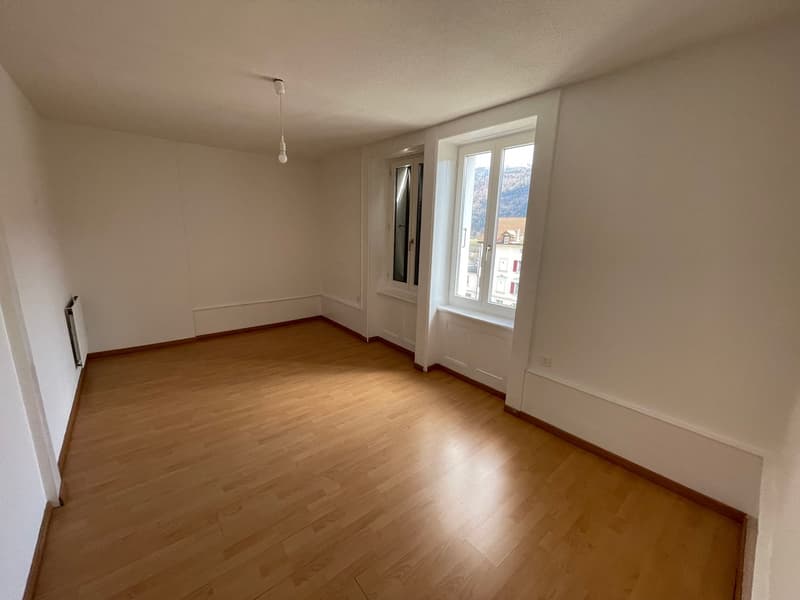 A louer: appartement 3 pièces - Rue du Midi 34, St-Imier (2ème étage) (6)