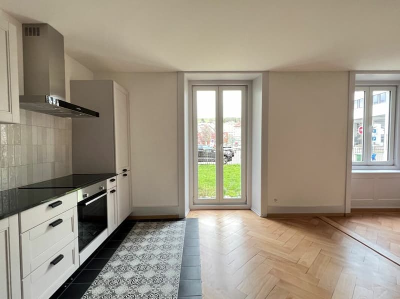 Hôtel-de-Ville 23 - Magnifique appartement rénové au rez-de-chaussée avec accès direct au jardin privatif (8)