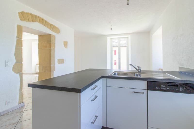 Appartement 5,5 pièces au 1er étage aux Brenets (3)