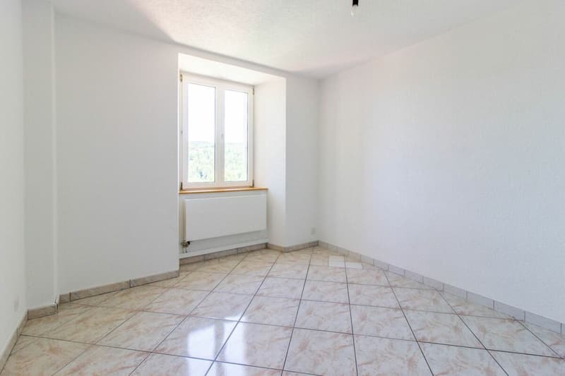 Appartement 5,5 pièces au 1er étage aux Brenets (11)