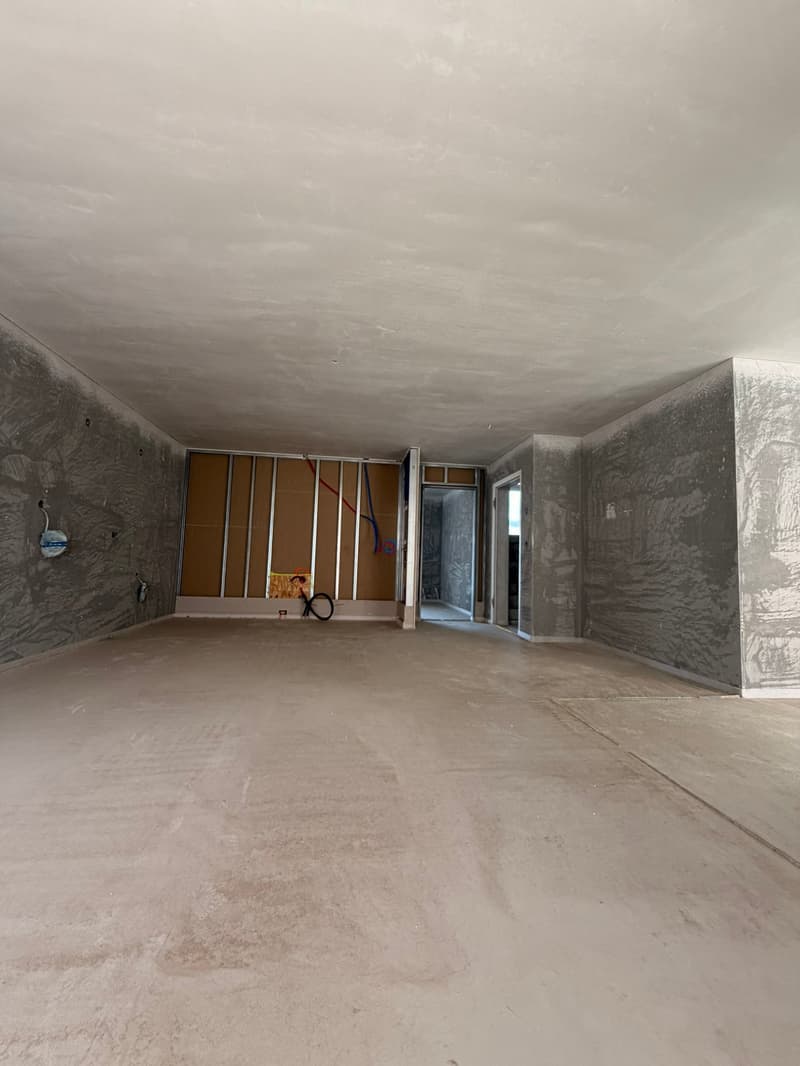 Moderne Neubau 2.5 Zimmerwohnung im EG an attraktiver Lage in Bellach (12)