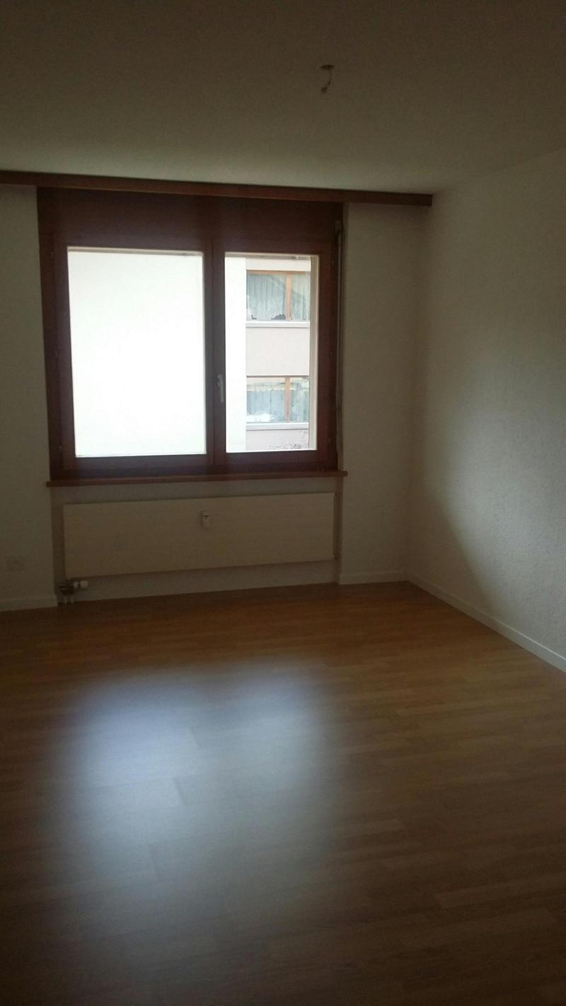 Gemütliche 3.5 Zimmer-Wohnung an ruhiger und familienfreundlicher Lage (7)