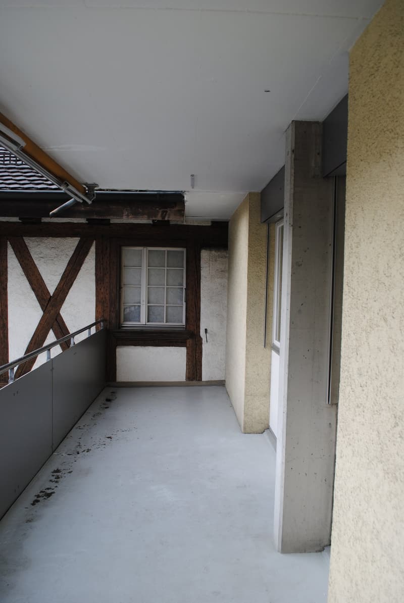 Helle 4.5-Zimmer-Wohnung mit Balkon an zentraler Lage (8)
