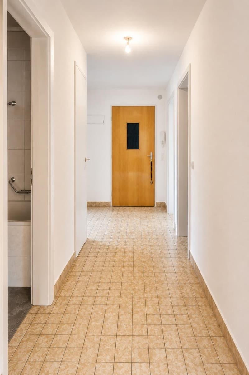 Wohnungsflur mit Einbauschrank