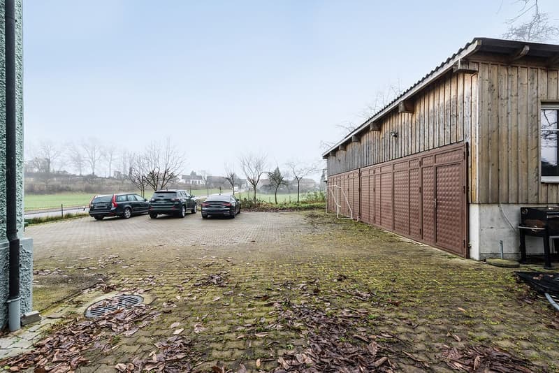Casa multifamiliare con grande terreno e molto potenziale a Münchwilen (13)
