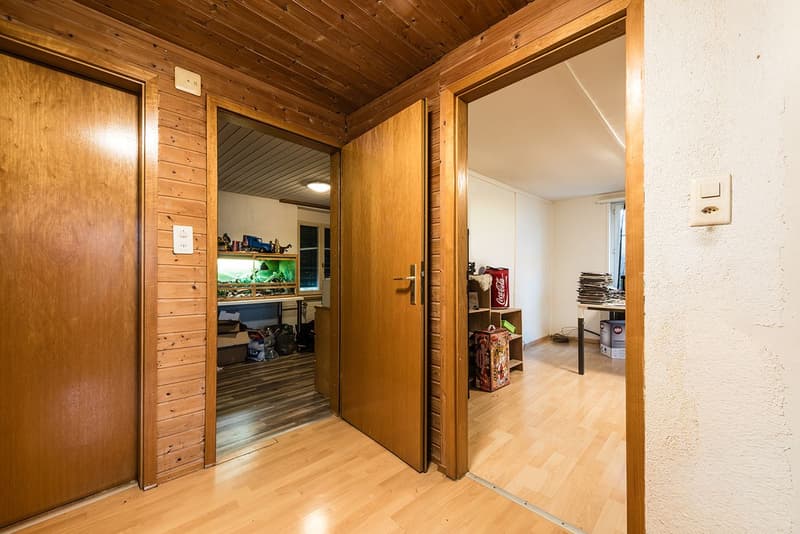 Casa multifamiliare con grande terreno e molto potenziale a Münchwilen (10)
