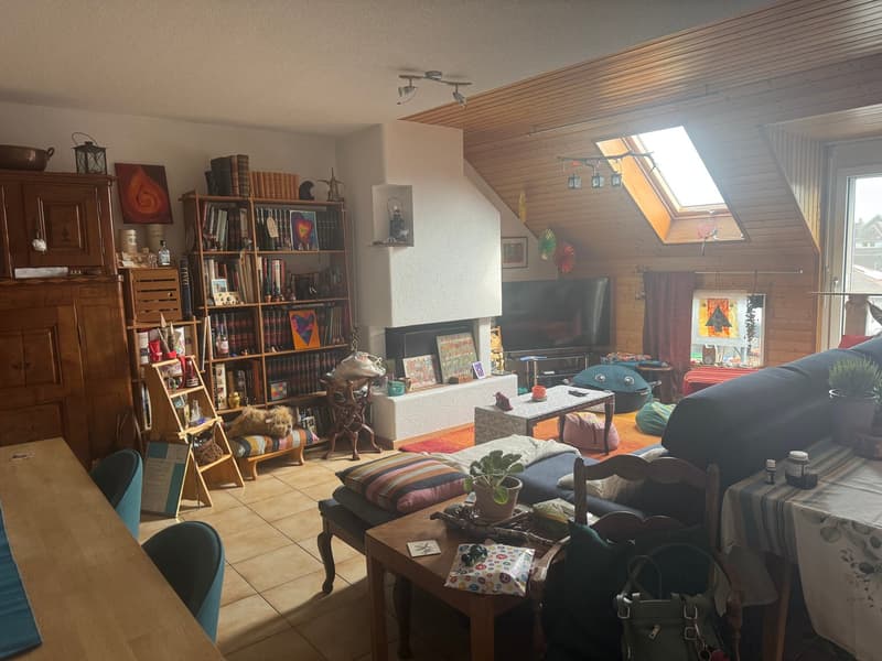 Charmant appartement en attique de 6.5 pièces à Bière (4)