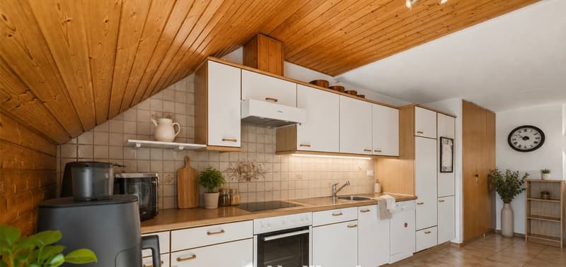 Charmant appartement en attique de 6.5 pièces à Bière (2)