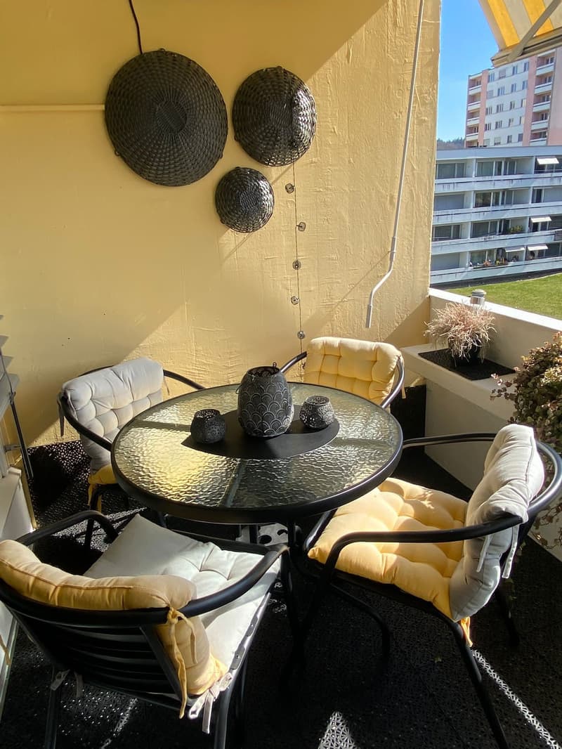 Charmante 3.5-Zimmer-Wohnung mit herrlicher Aussicht in Worb (7)