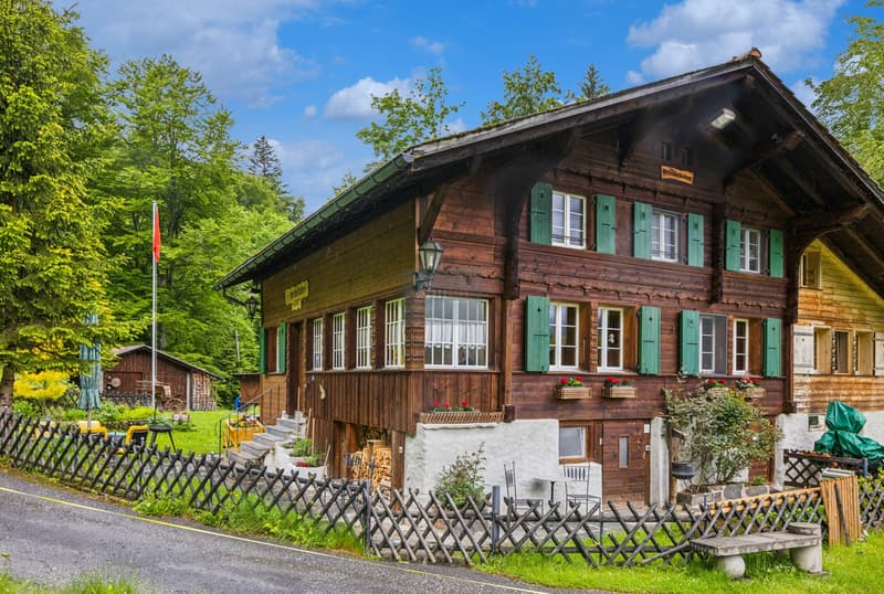 Ein hochwertig-rustikales Hideaway wie im Bilderbuch für Seelenfrieden pur (als Airbnb nutzbar) (2)