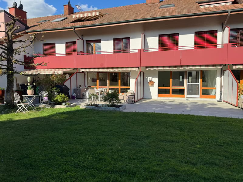 Charmantes 4.5-Zimmer Duplex-/Maisonette-Wohnung in ruhiger Lage von Luterbach (3)