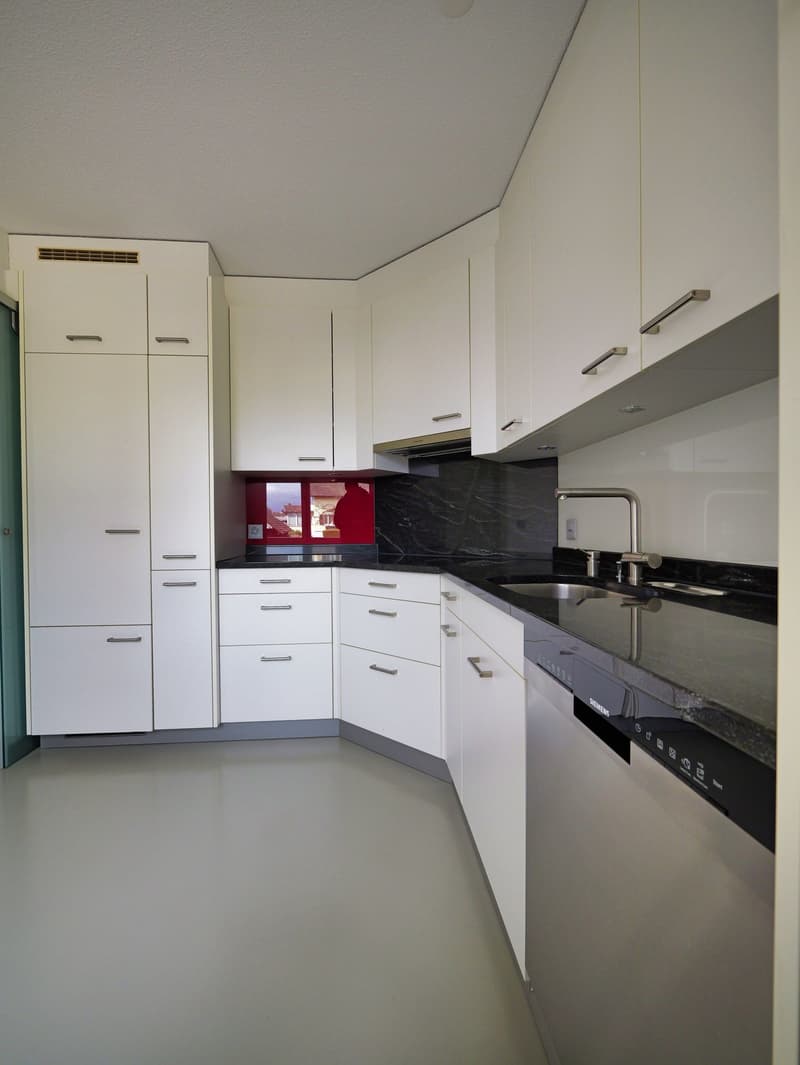 Charmantes 4.5-Zimmer Duplex-/Maisonette-Wohnung in ruhiger Lage von Luterbach (16)