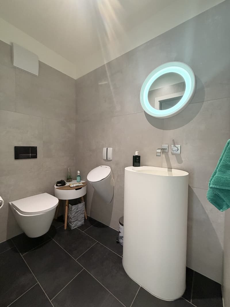 Villa contemporaine avec piscine (4)