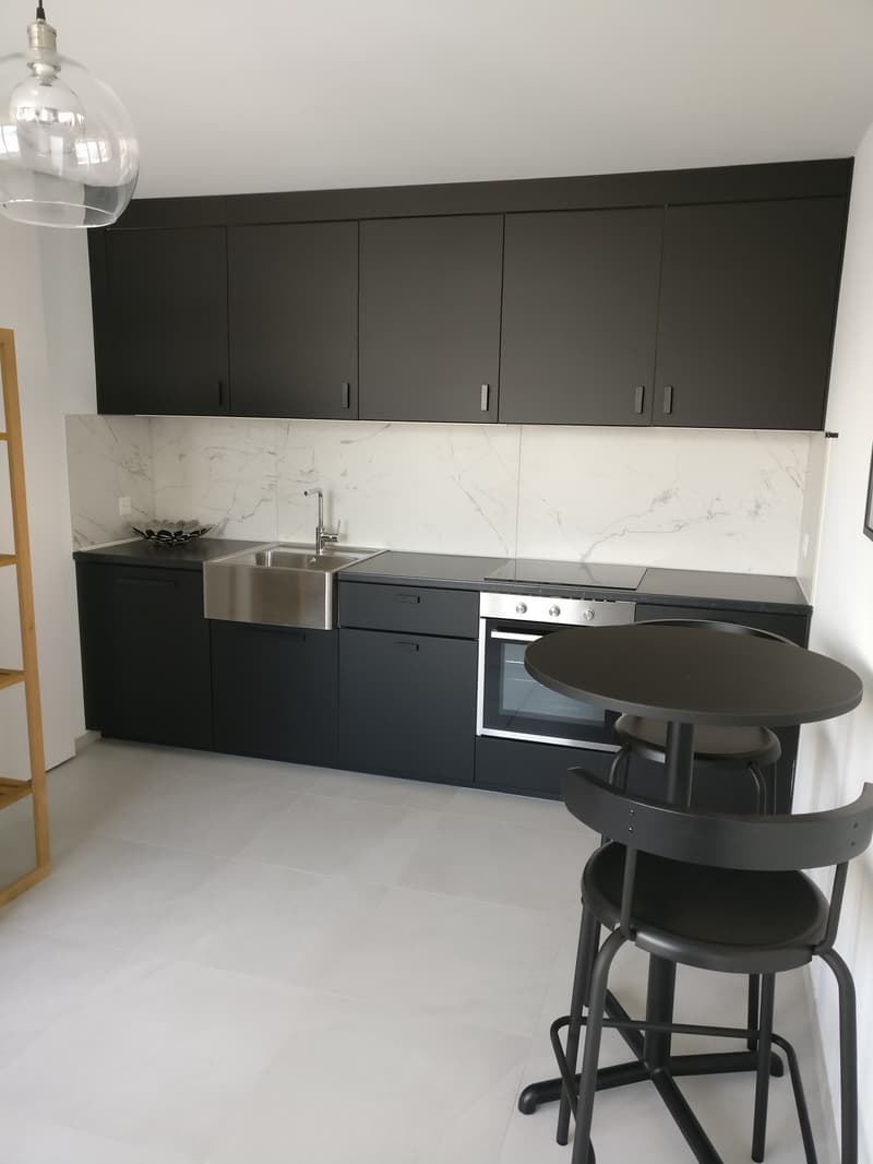 Villa moderniste de 2 appartements + locaux (10)