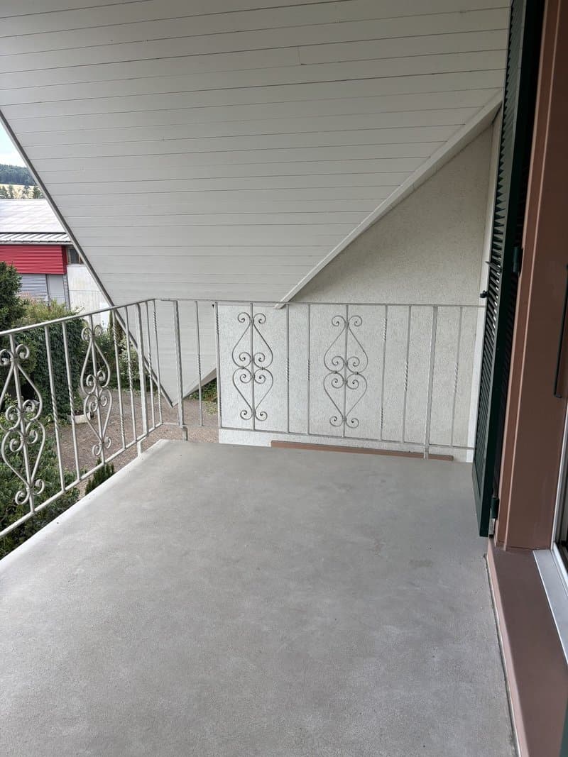 Grosszügige 4.5-Zimmer-Attikawohnung (180m²) 2 Balkonen & Panoramasicht (15)
