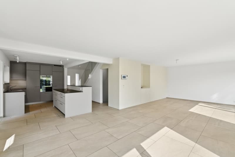 Modernisiertes Einfamilienhaus mit Traumküche & Garten – Wallbach (16)