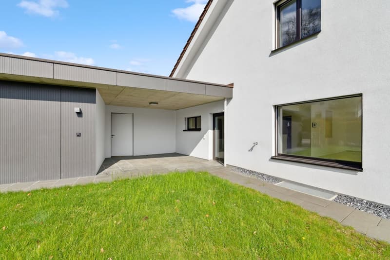 Modernisiertes Einfamilienhaus mit Traumküche & Garten – Wallbach (26)