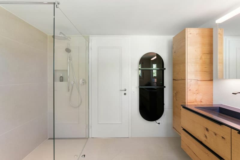 Appartement rénové et moderne dans un environnement vert avec vue imprenable (10)