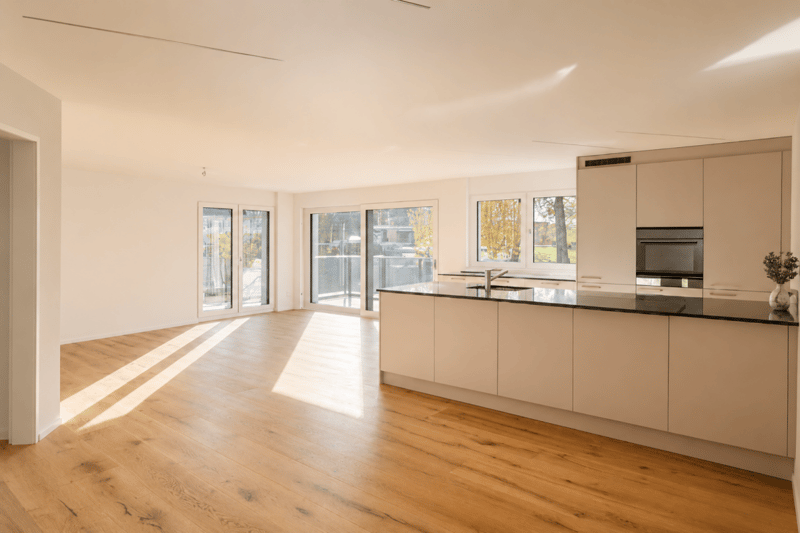 Appartamento nuovo di 3,5 locali luminoso con balcone soleggiato in posizione tranquilla (11)