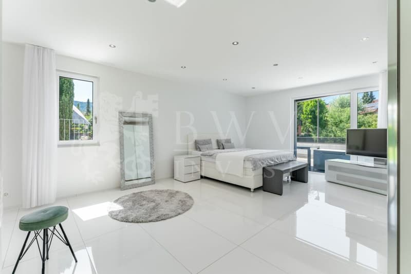 Modernes Designhaus mit Pool | 310 m² Wohnfläche | viel Privatsphäre (10)