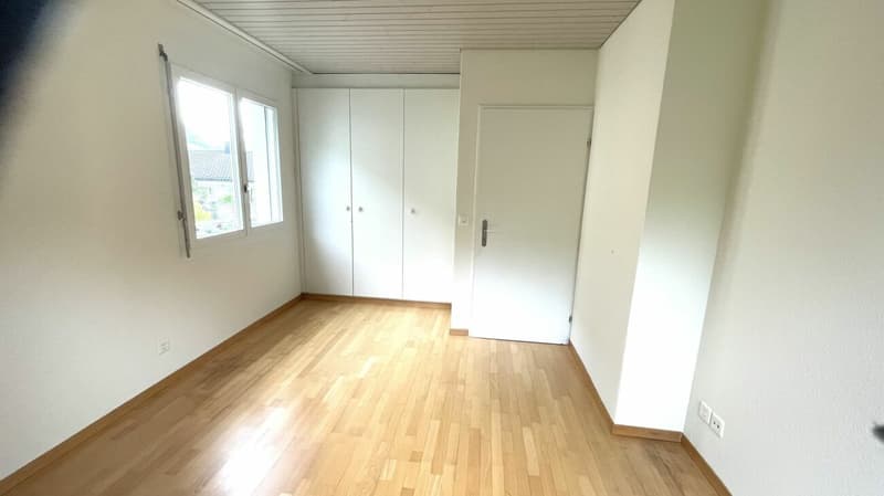 5.5 Zimmer-Eckhaus mit sehr schöner Aussicht und Doppelgarage (6)