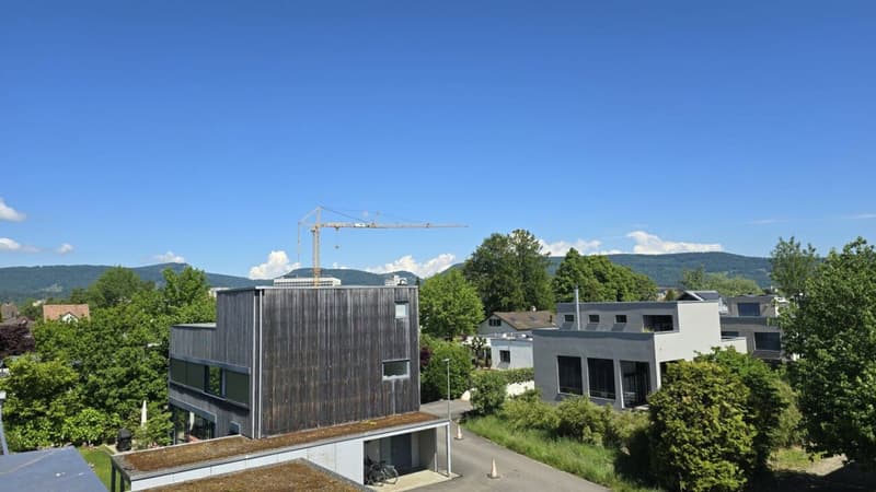 Familienfreundlich und an ruhiger Lage neben Aarau Grosses (Doppel-) Einfamilienhaus im ruhigen Aarauerfeld in Suhr (13)